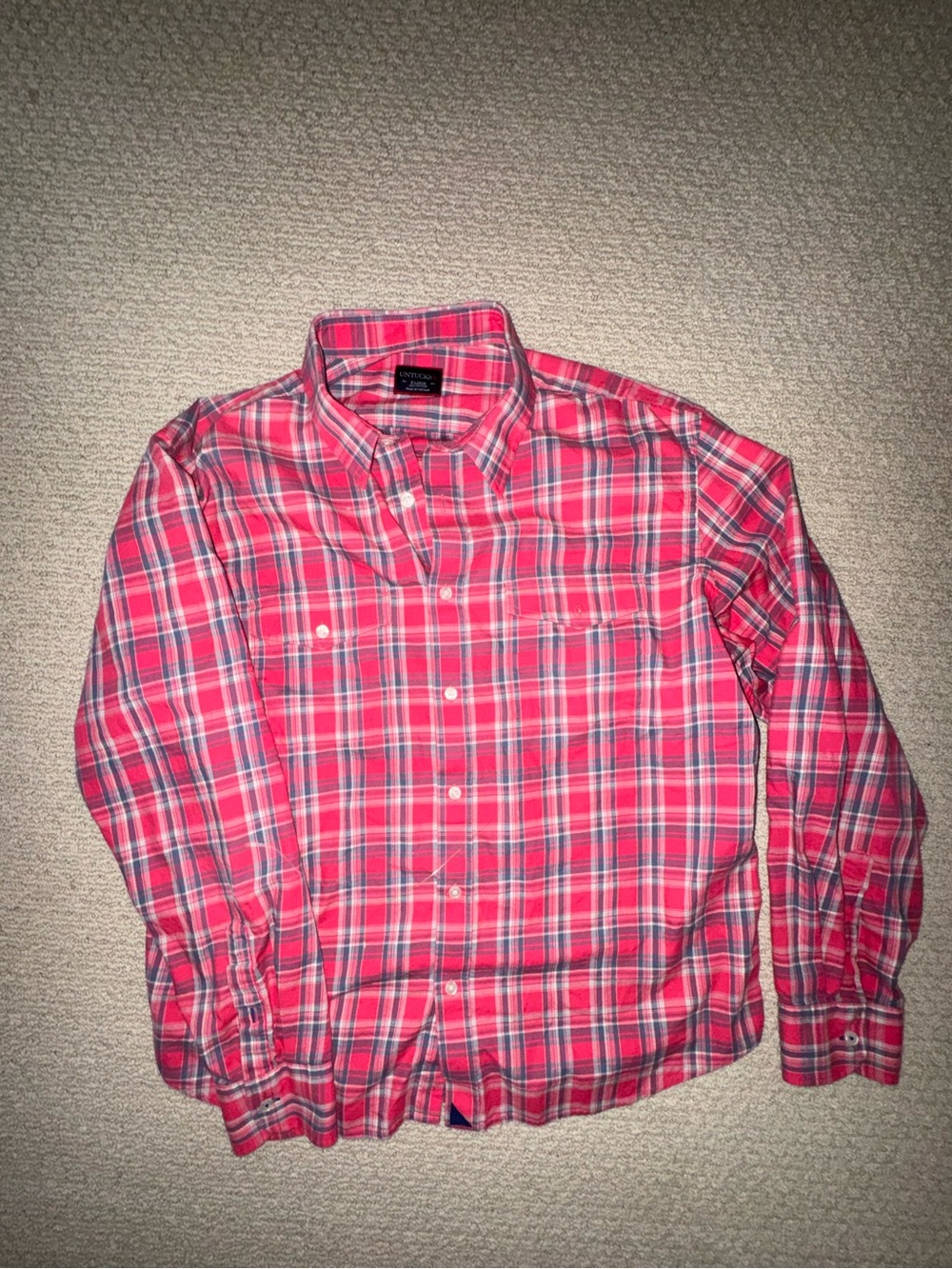 Untuckit men’s button up